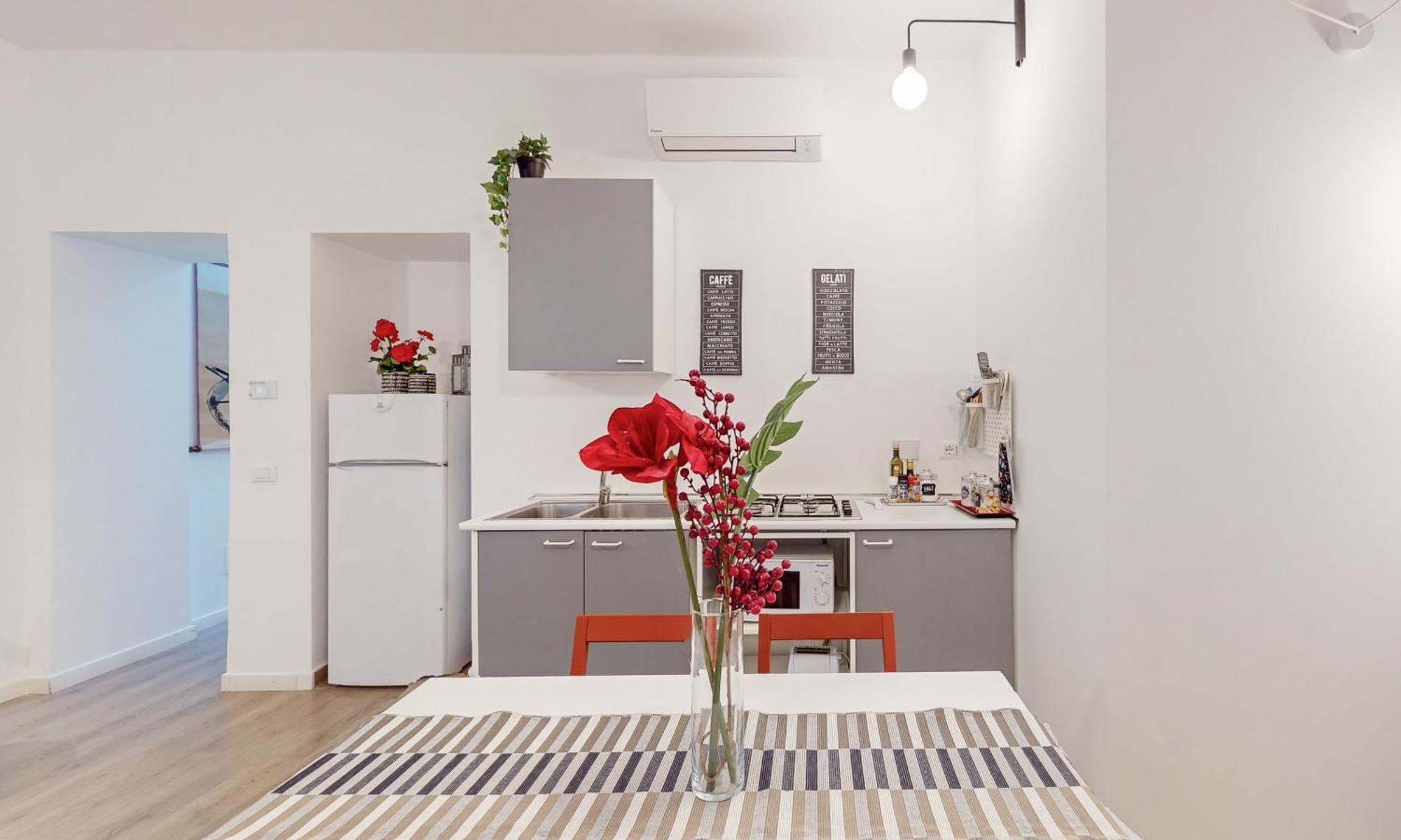 New Japan Trastevere Apartment Roma Ngoại thất bức ảnh